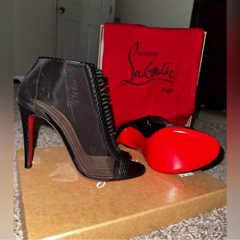 Authentic- New, never worn Christian Louboutin’s